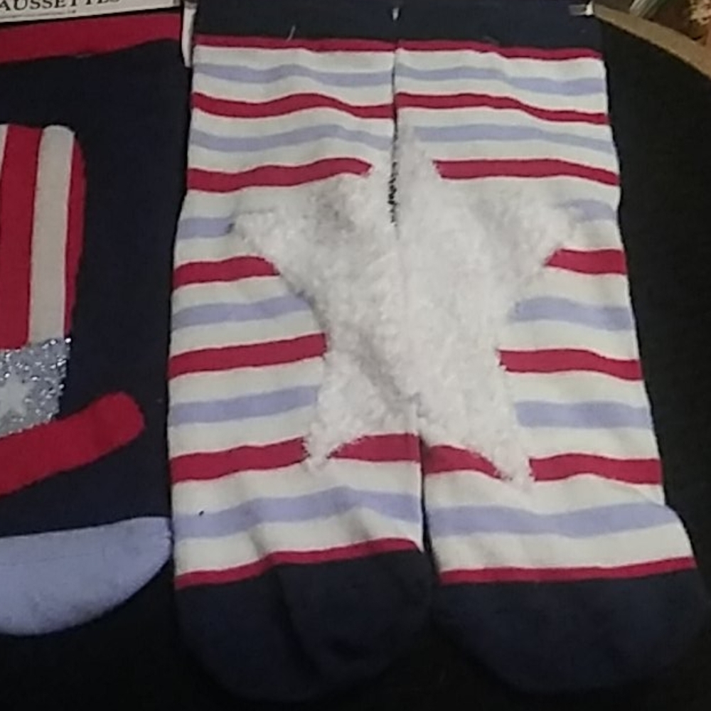 Socks - Picture 3 of 4